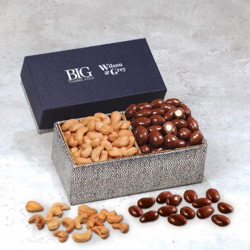Chocolate Almonds & Cashews in Gift Box Chocolate Almonds & Cashews in Gift Box