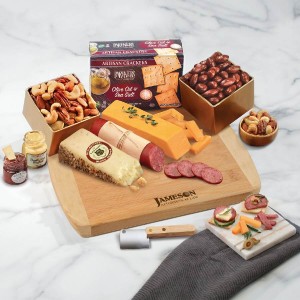 Memorable Charcuterie Board Memorable Charcuterie Board