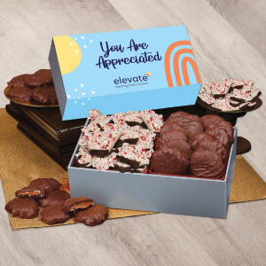 Pecan Clusters & Peppermint Bark in Gift Box Pecan Clusters & Peppermint Bark in Gift Box