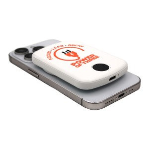 5,000 mAh MagSecure Combo Charger 5,000 mAh MagSecure Combo Charger